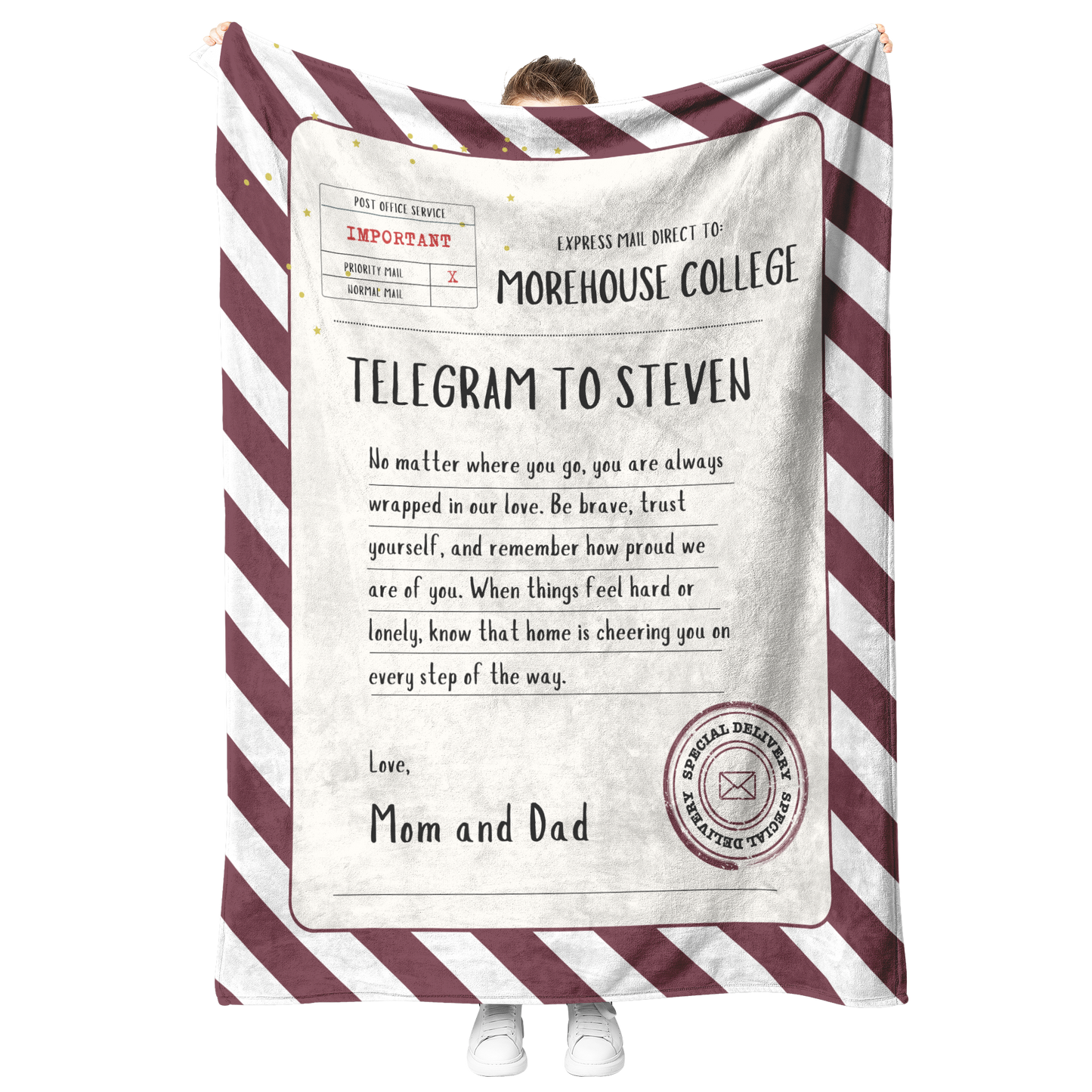 College_Bound_Sherpa_Blanket_V_Blanket_Model_Mockup.png_15316693